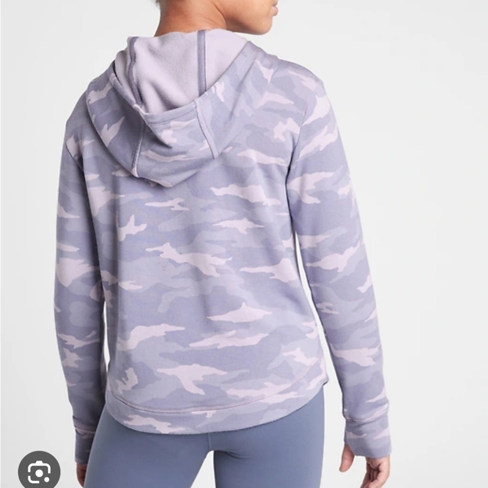 Athleta Light Purple Camo Break the Curve Hem Hoodie Sweatshirt. Size 16/ XXL - Picture 2 of 9